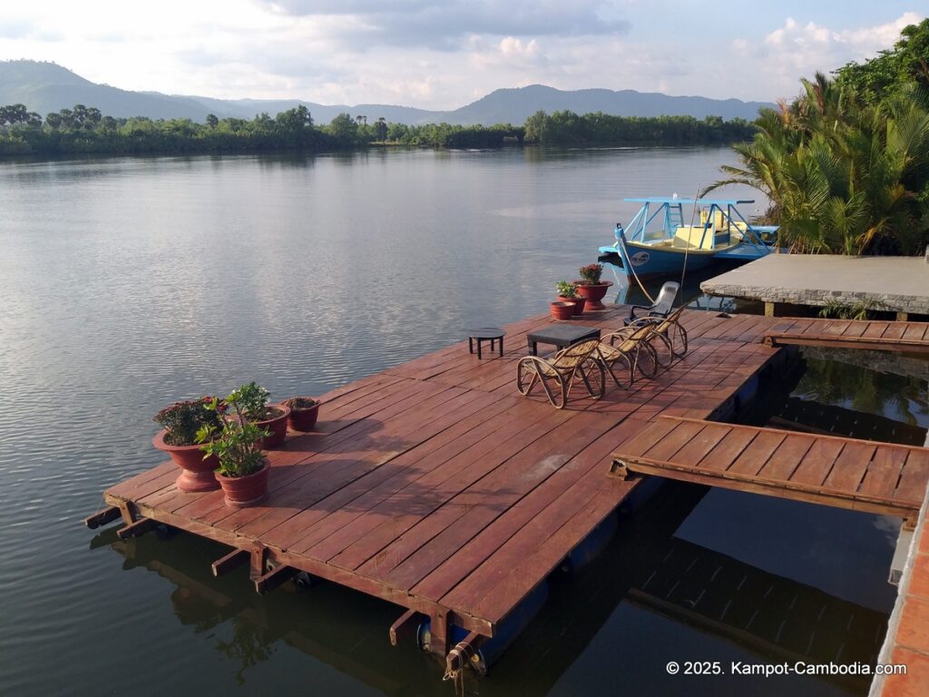 villa vedici in kampot cambodia