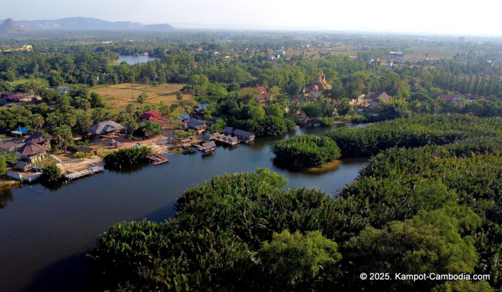 sloek chak bungalows in kampot cambodia