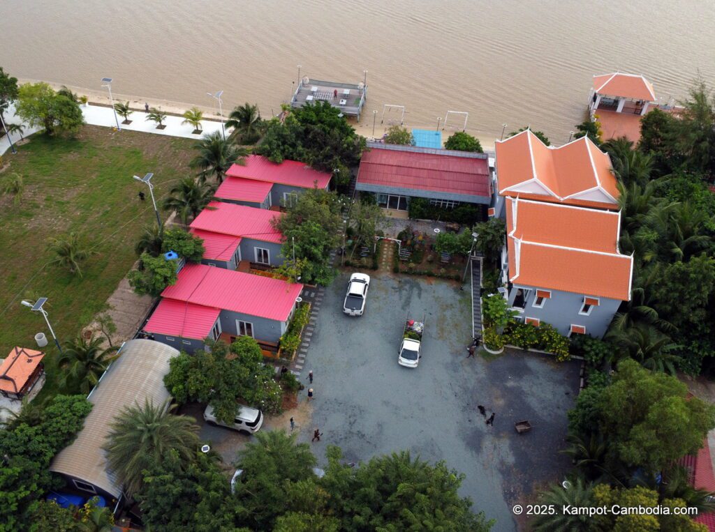 niradei holiday house in kampot cambodia