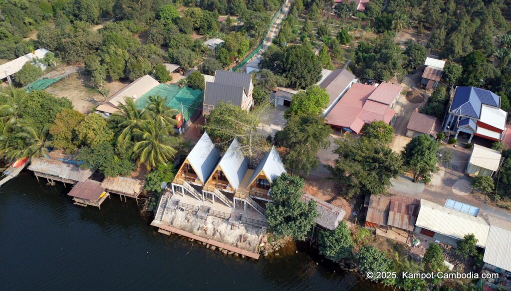 mount river petite boutique in kampot cambodia