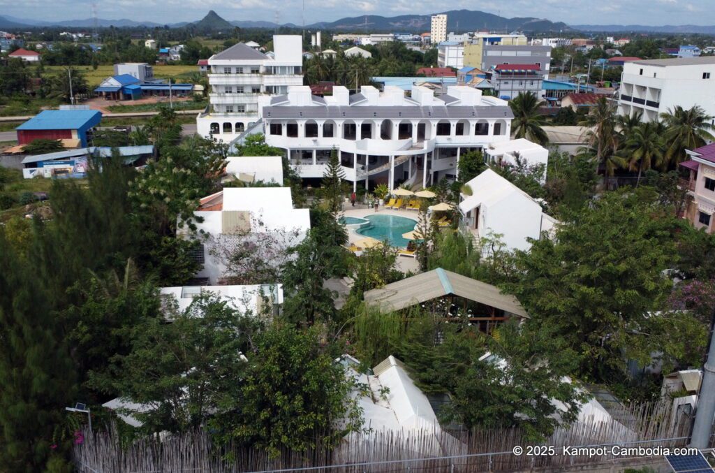 Montagne residence, boutique, guesthouse in kampot, cambodia