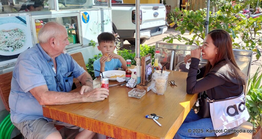 kampot pie and ice cream in kampot cambodia