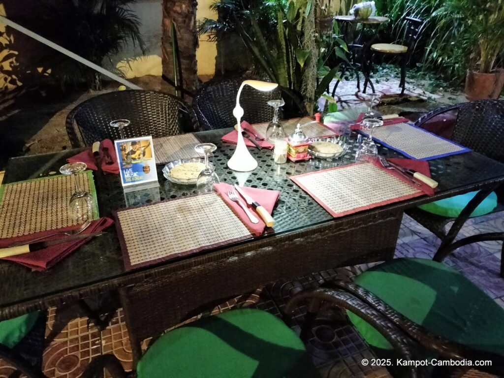 tiki garden in kampot cambodia. french restaurant and music bar.