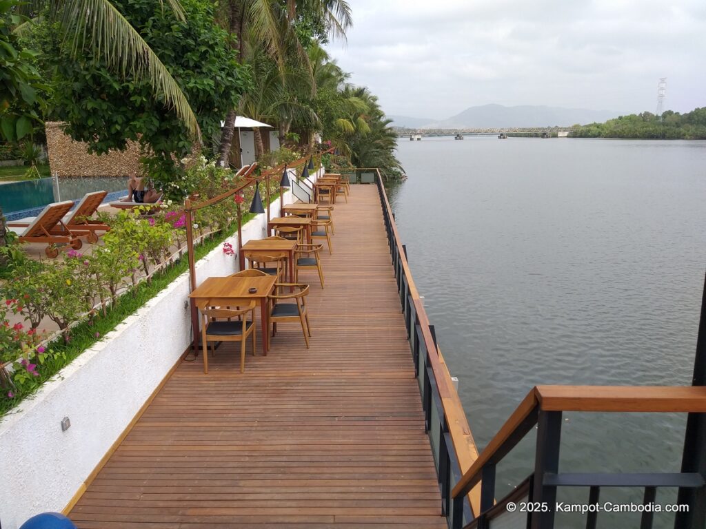 the b resort in kampot cambodia