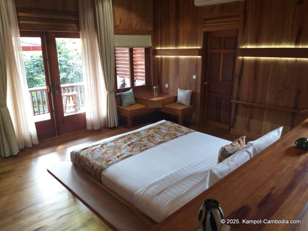 peam snea resort in kampot cambodia