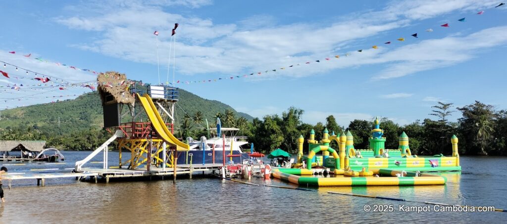 daung te river in kampot cambodia