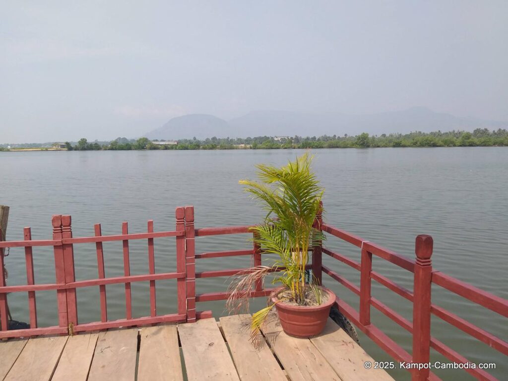 sony phnom doang bungalows in kampot cambodia