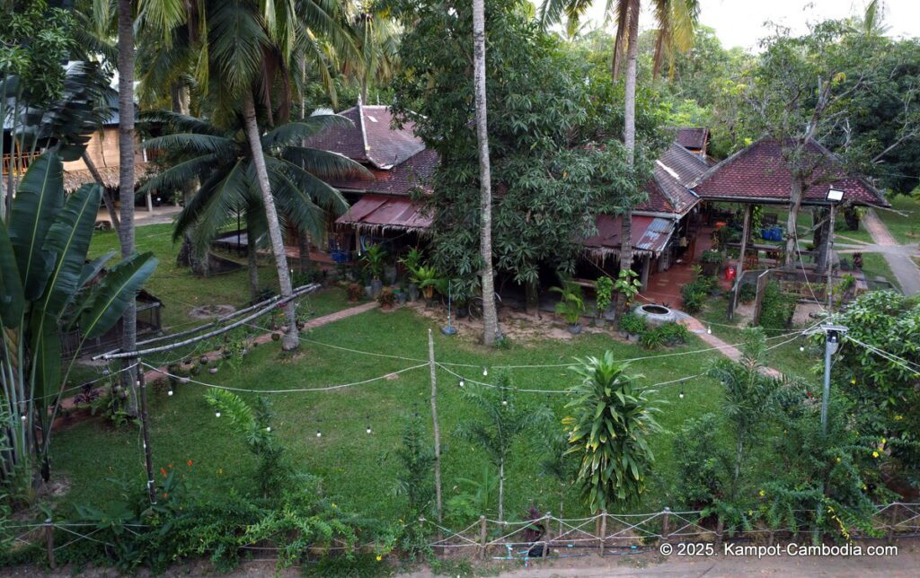 les manguiers kampot cambodia