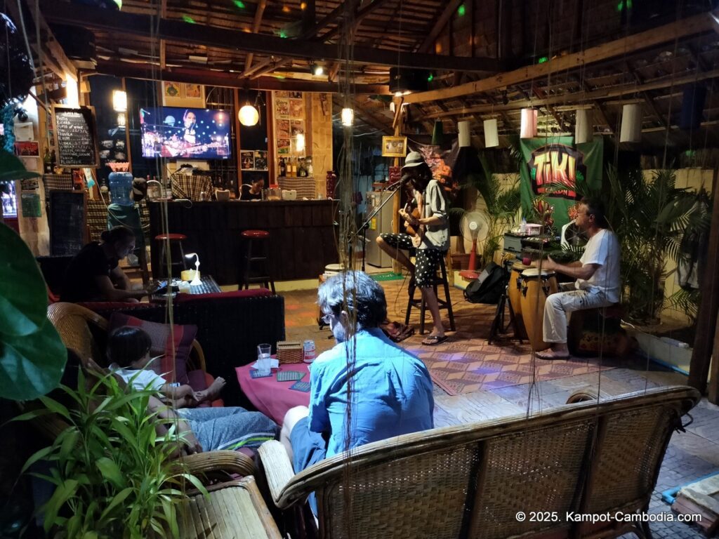 tiki garden in kampot cambodia. french restaurant and music bar.