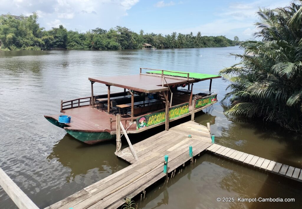 arcadia backpacker River in Kampot cambodia