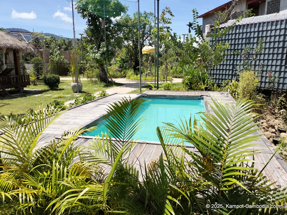 kampot tropical village in cambodia