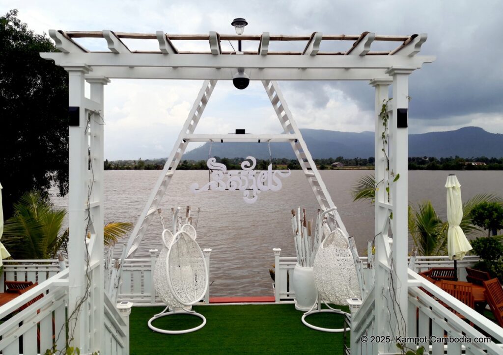 nisai fish island, kampot, cambodia