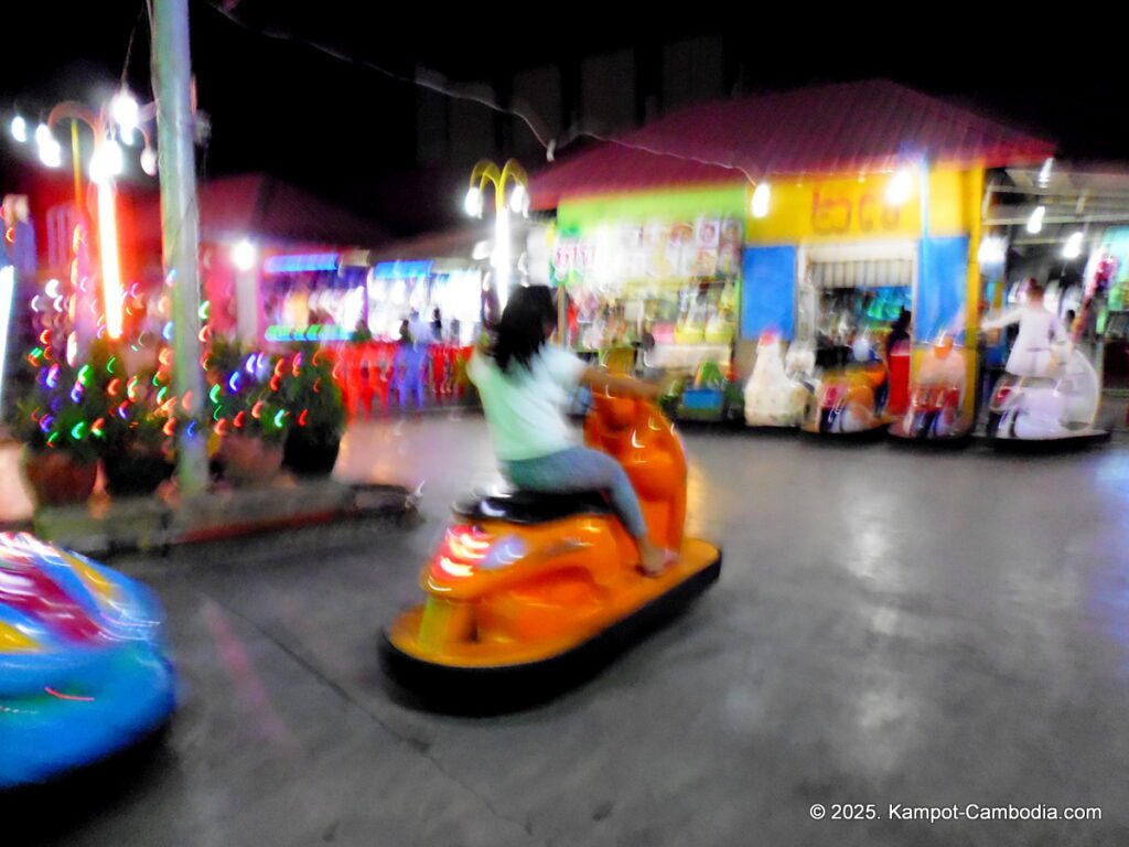 kampot night market in cambodia