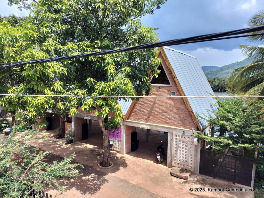 mount river petite boutique in kampot cambodia