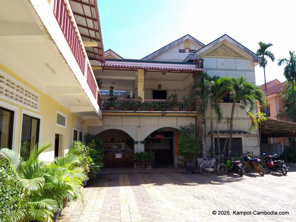 kampot guesthouse in cambodia