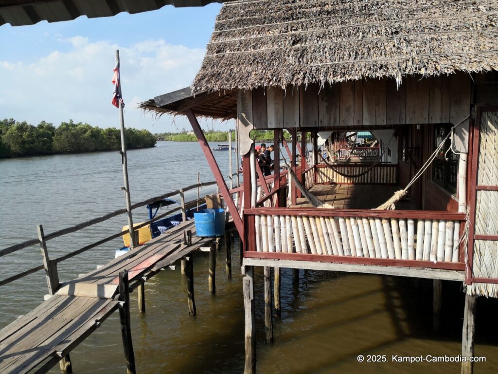 Trapeang Sangkae mangrove in kampot cambodia. boats and rooms.