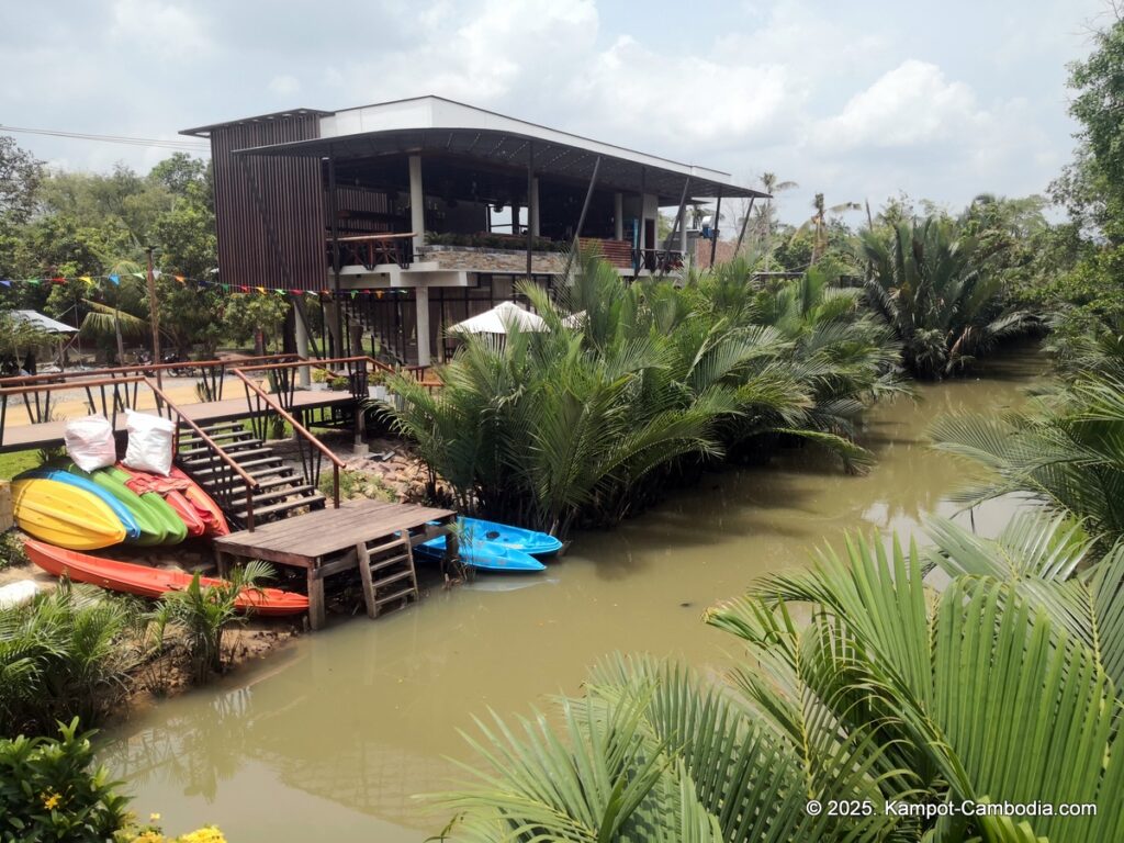 good time relax resort in kampot cambodia