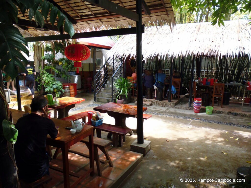 ecran noodles in kampot cambodia