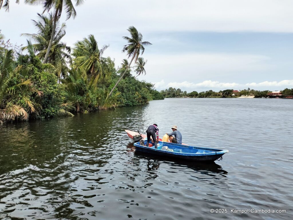 peam snea resort in kampot cambodia