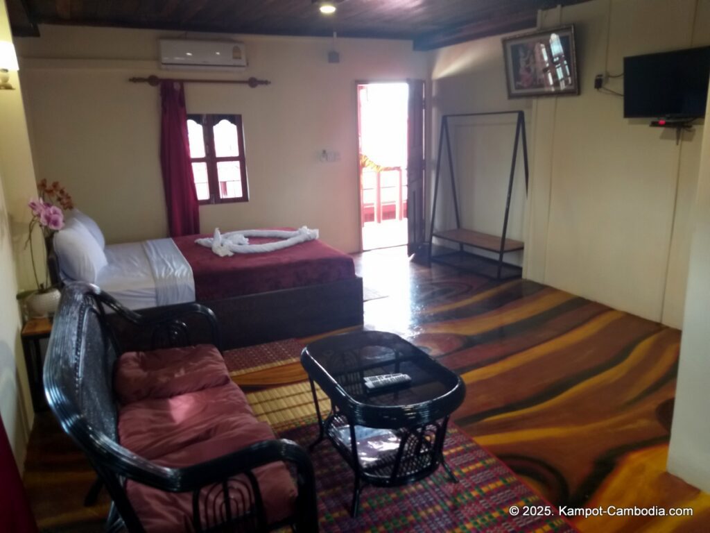 sunshine hotel kampot cambodia