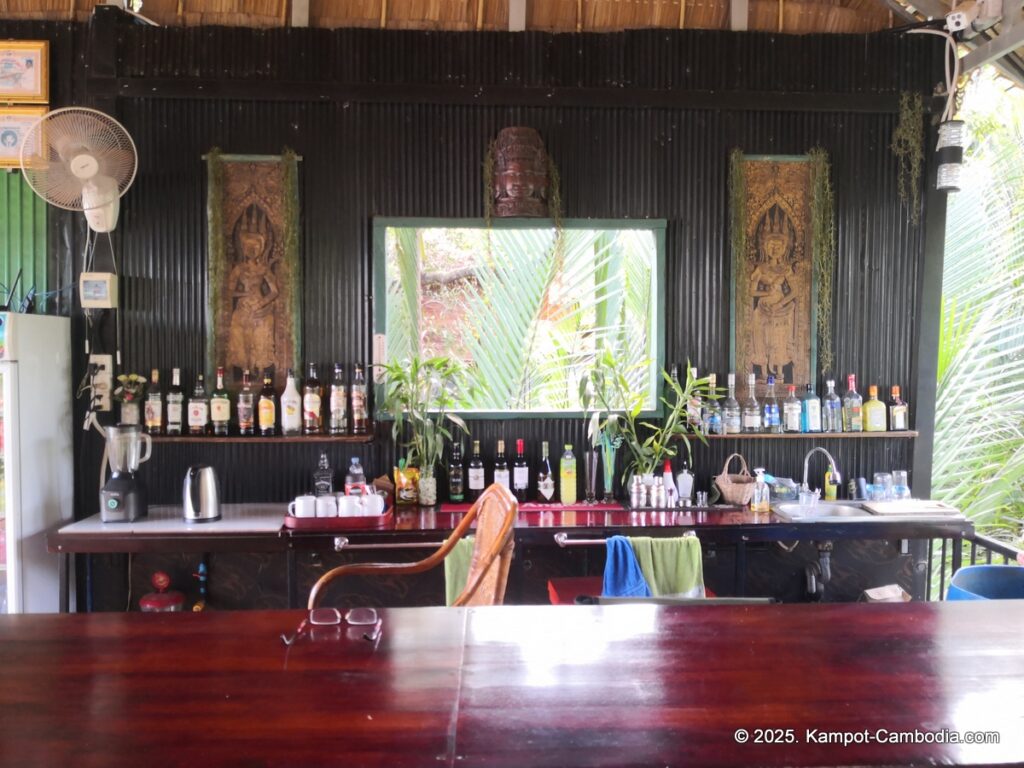 green mango bungalow in kampot cambodia