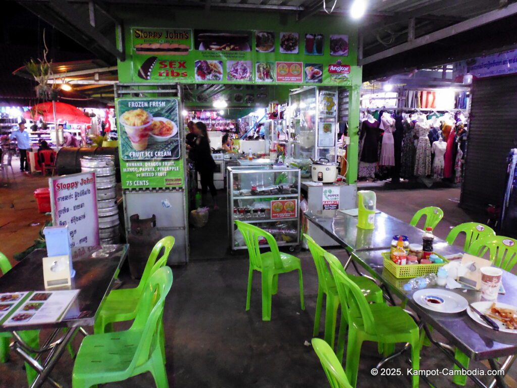 kampot night market in cambodia