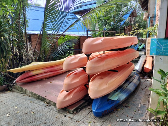 bopha Prey riverside guesthouse and kayaks in kampot cambodia