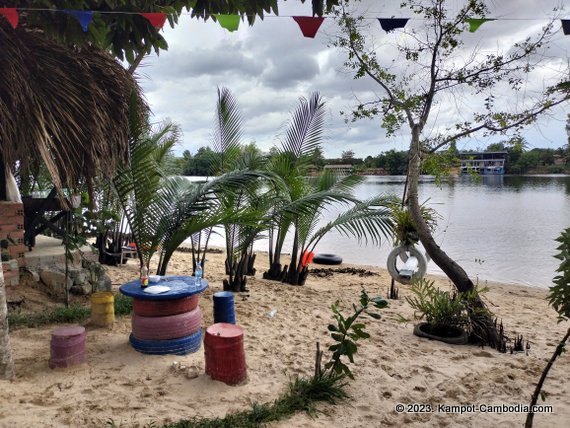 Dong Prek Komchay Restaurant in kampot cambodia