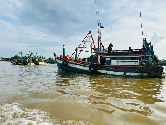 kampot adventure tours in kampot, cambodia