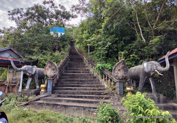 secret lake in kampot, cambodia