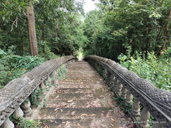 secret lake in kampot, cambodia