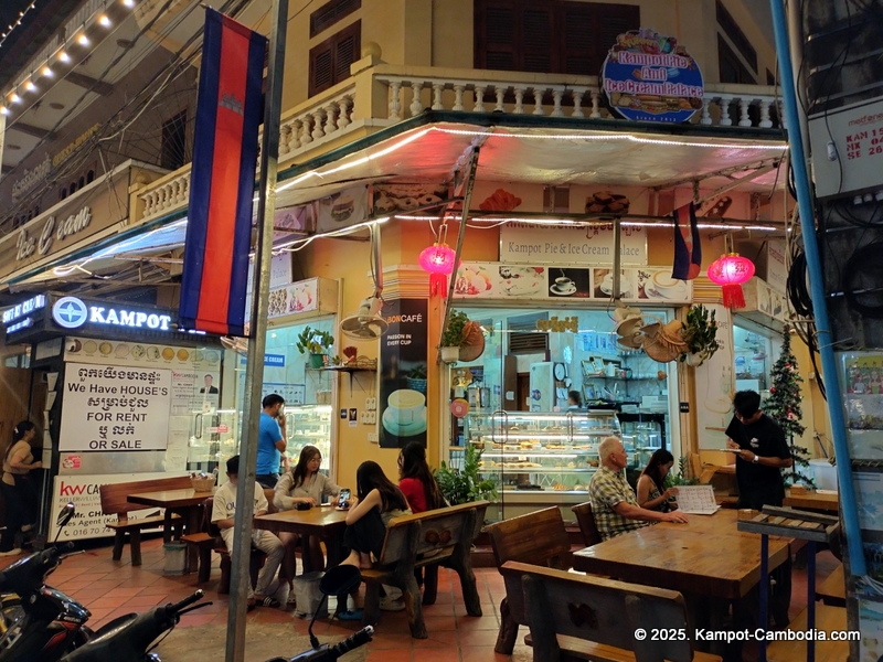 kampot pie and ice cream in kampot cambodia