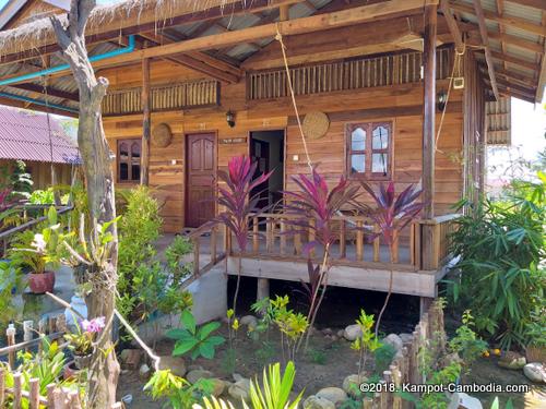 fish island bungalows in kampot cambodia