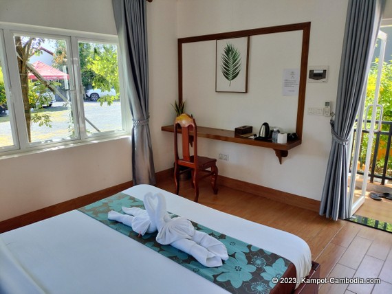 niradeii holiday house in kampot cambodia