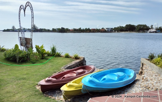 Sea Sand Resort in Kampot, Cambodia on the Kampot River