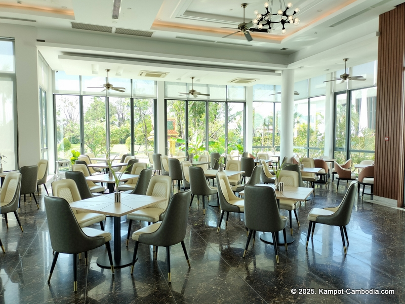 castle bayview hotel in kampot cambodia