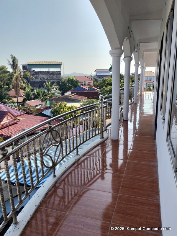 villa tropica in kampot cambodia