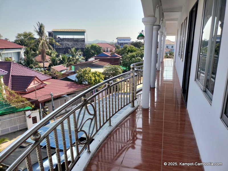 villa tropica in kampot cambodia