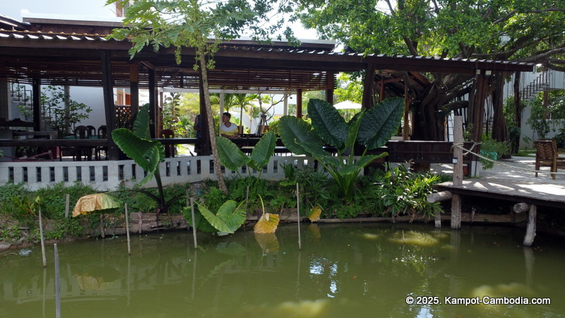 r & b boutique in kampot cambodia
