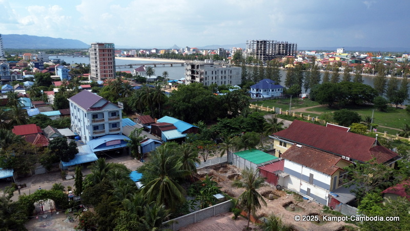 r & b boutique in kampot cambodia