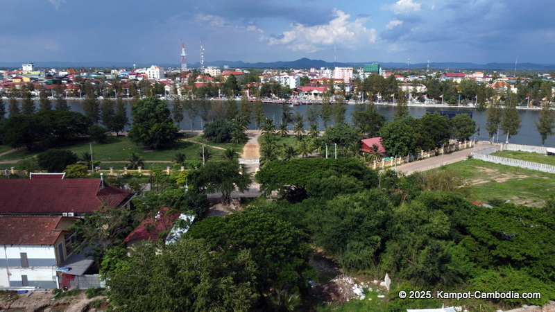 r & b boutique in kampot cambodia