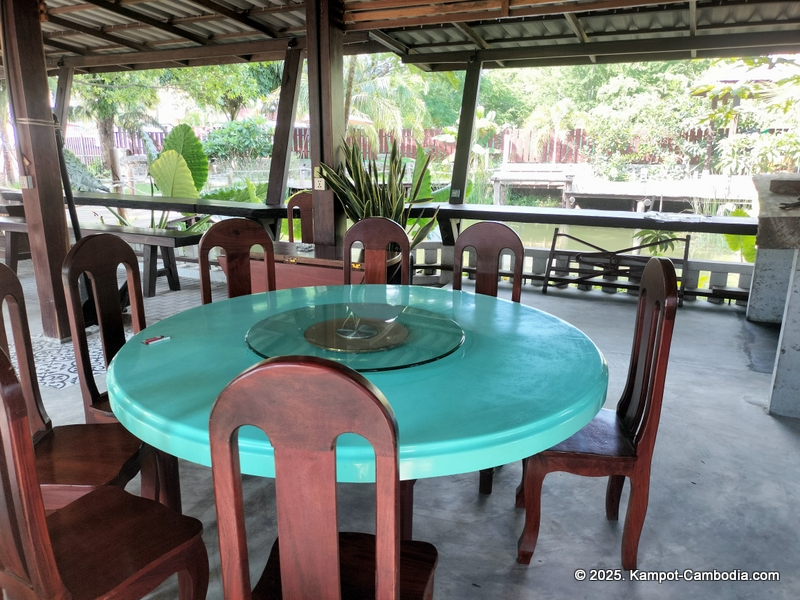 r & b boutique in kampot cambodia