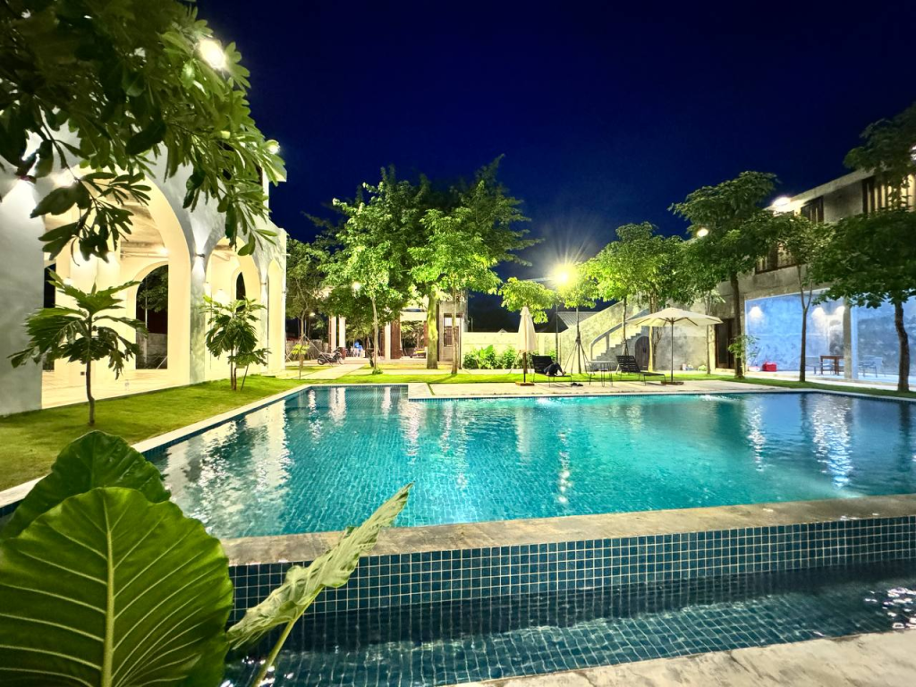 Stone Age Boutique in Kampot, Cambodia