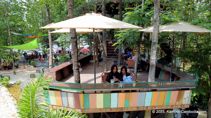 daung te river park in kampot cambodia