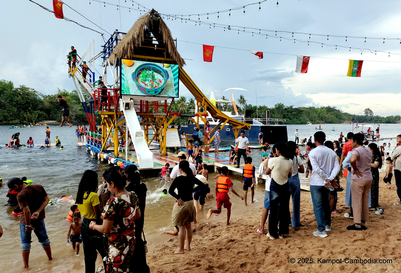 daung te river park in kampot cambodia