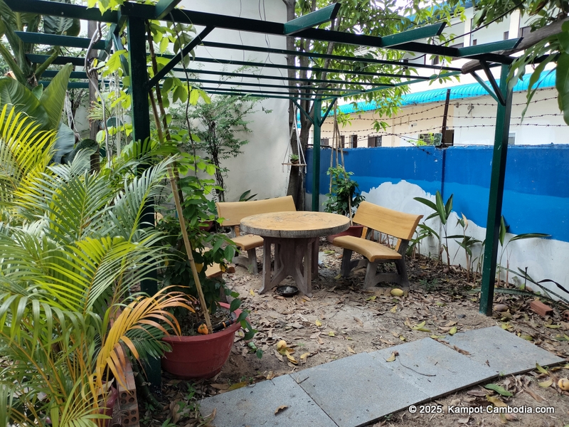 Derm Svay Guesthouse, restaurant, and yoga in Kampot, Cambodia
