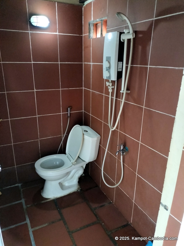 Derm Svay Guesthouse, restaurant, and yoga in Kampot, Cambodia