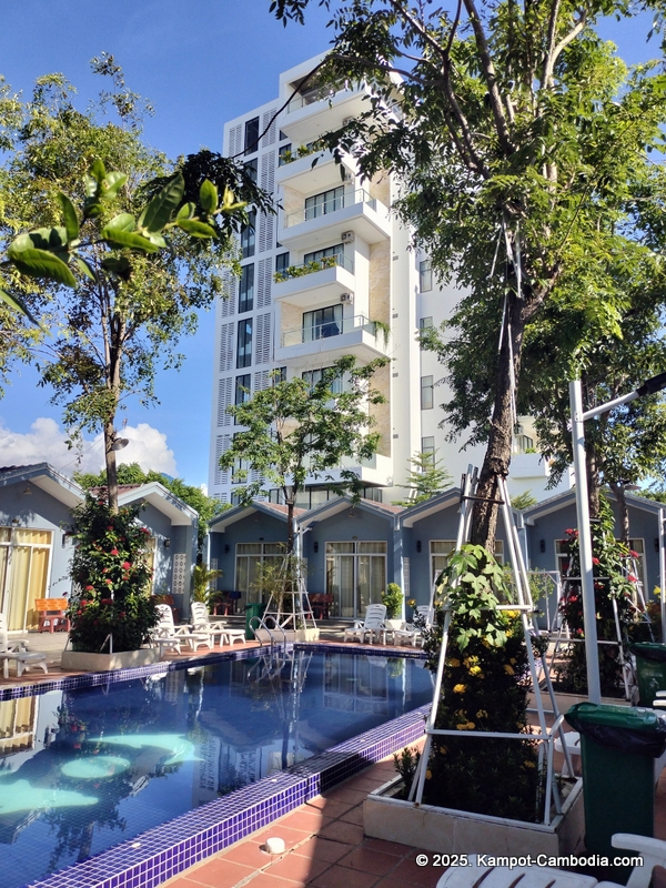 chan doung bun leang resort in kampot, cambodia