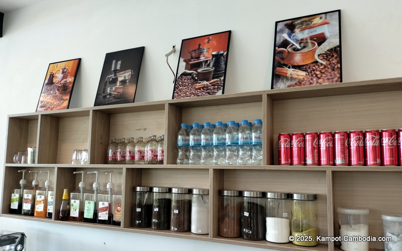 D'Oasis Cafe. Meeting Room, Prayer Room, Thai and Indian Food. in Kampot, Cambodia.