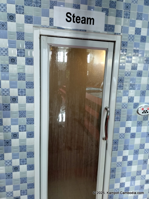 LXK Steam, sauna, gym, hot tub, cold tub and massage in Kampot, Cambodia